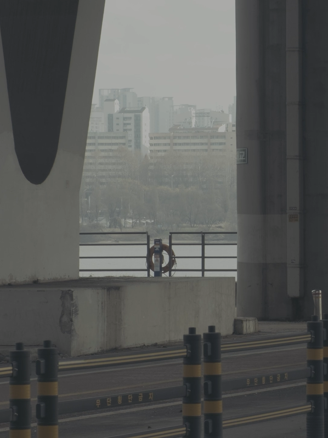 Hero background mobile