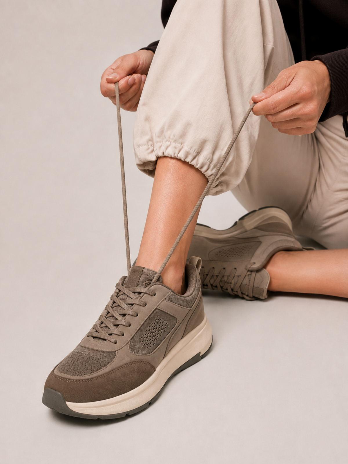GD-001 Dune Taupe