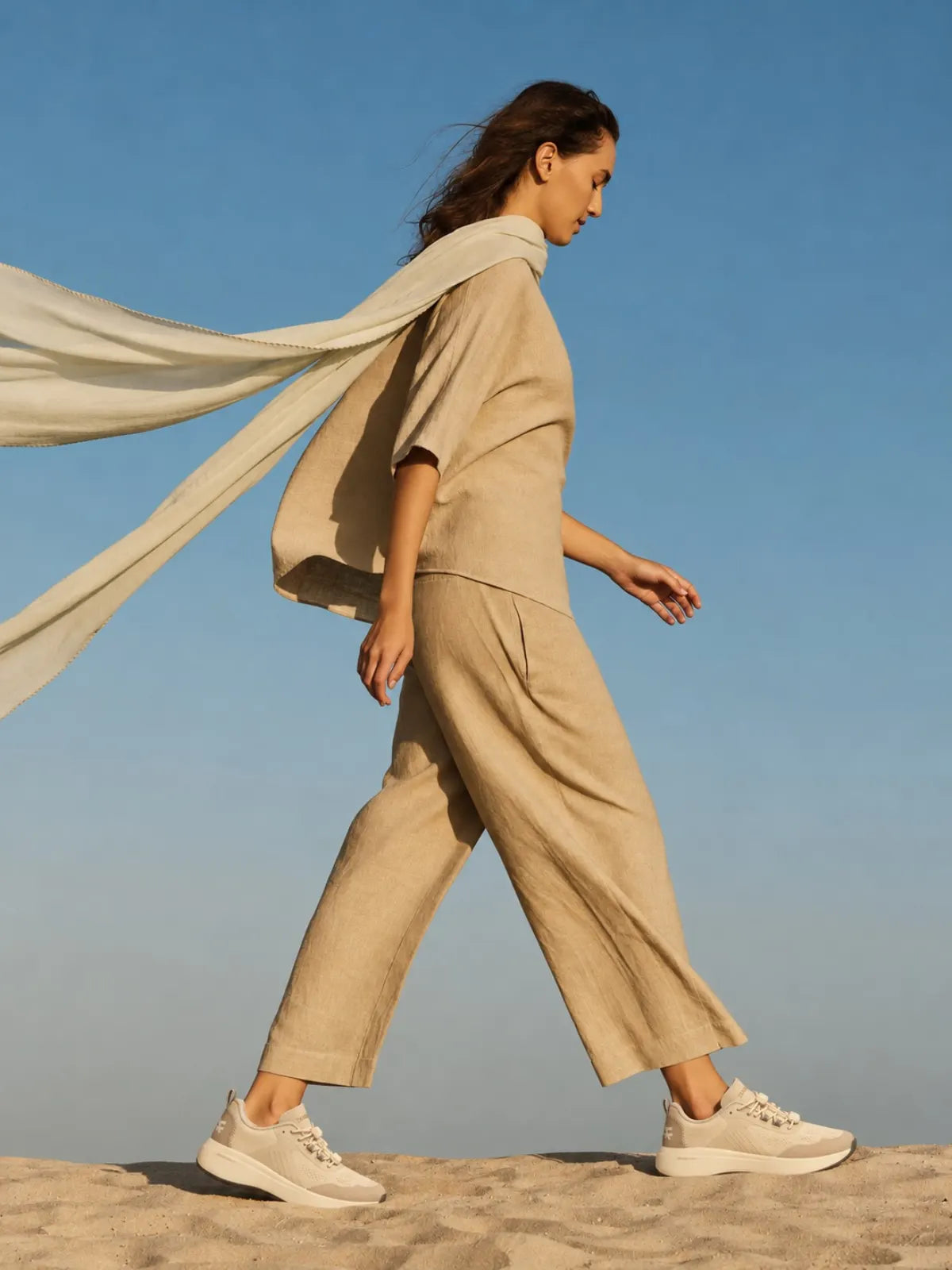 BR-001 Sand Beige lookbook