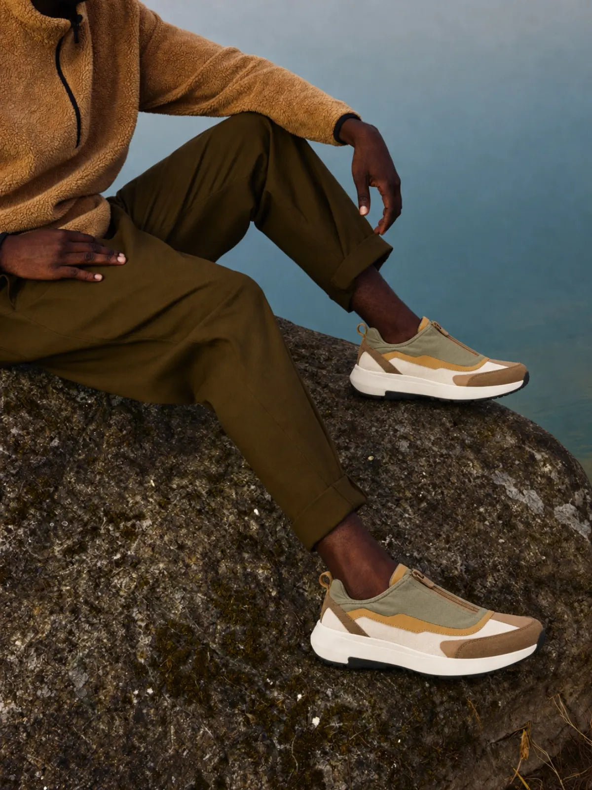 VL-001 Sage Sand