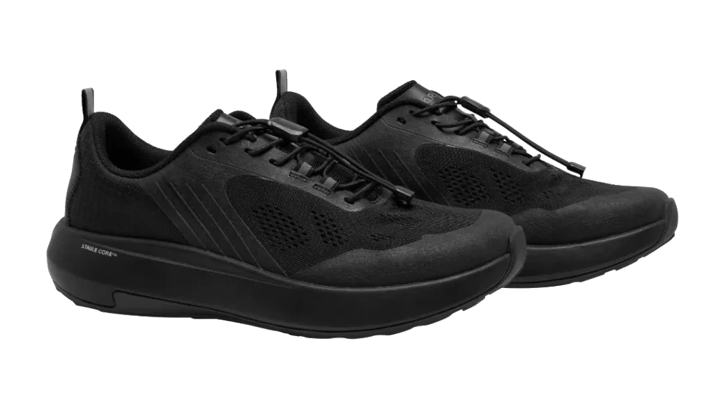 BR-001 Core Black 페어 3/4 컷